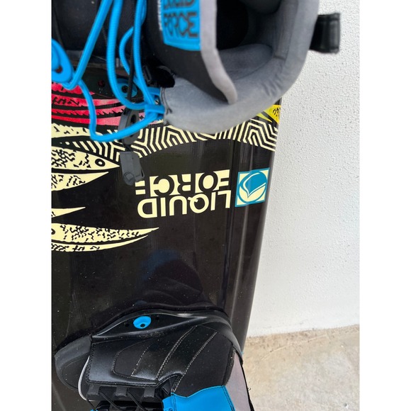 Liquid Force Tripline Wakeboard 130 Wake Board Bindings - Picture 2 of 14